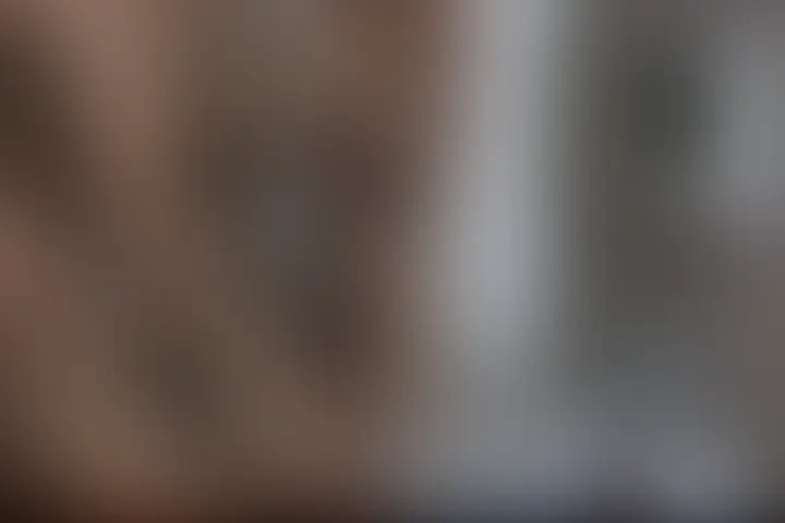 サンプル動画(2)⇒ https://myfans.jp/posts/76210450-b99e-476c-b8bc-c7b83ec1234c
高級エステ嬢さんにプレイの再現と本〇をお願いした動画です。
目隠しで顔が全部見られないのは残念ですが
^^;;
ただかなり可愛くて、スタイルはAV女優さんで言うと『白石ひとみ』さんを思わせる感じです。
彼女の反応はプロっぽい感じじゃないのが逆に新鮮で
^^;
お部屋が暗く画質が今一つなので、お値段に反映してます。
以前のマッサージなどメインの動画は
⇒ https://myfans.jp/posts/515d110a-dffd-4923-bd09-22ed1228f3e9 (2/2)