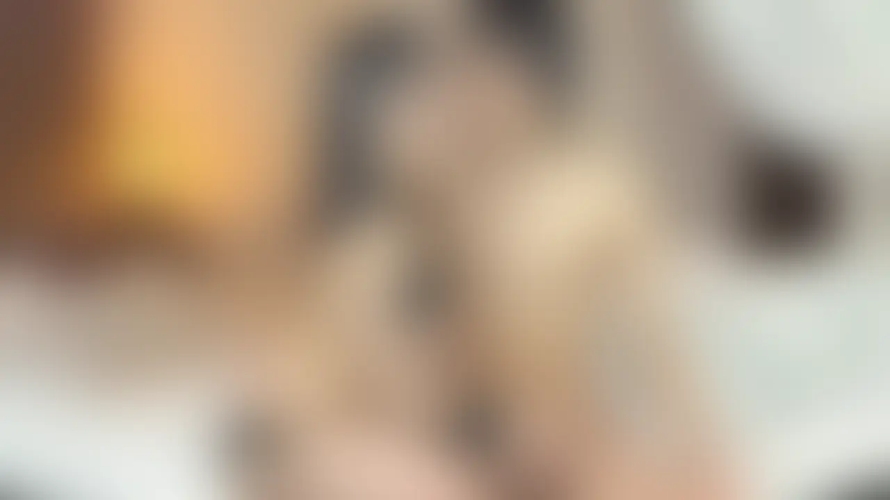 こんな可愛い子に手コキされて勃起しない人いるの？ (2/2)