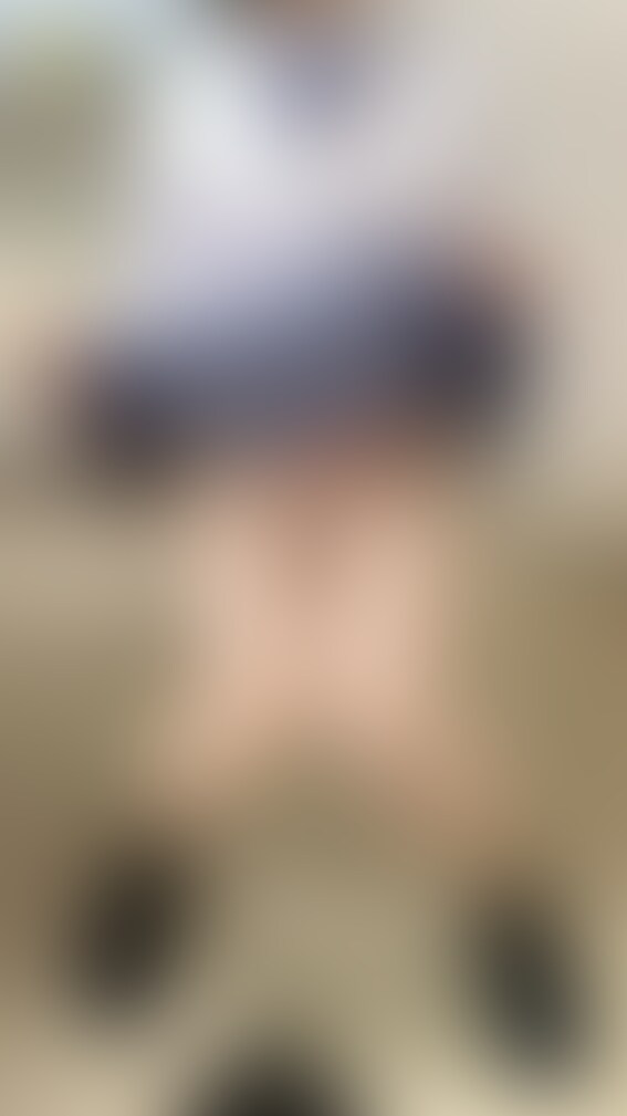 どんなポーズがお好きですか💁🏻‍♀️？ sample 1