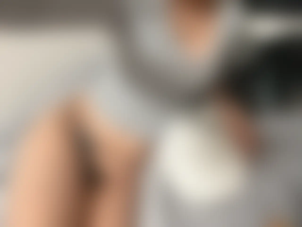 メロンパン🍈「🤫」の投稿サムネイル