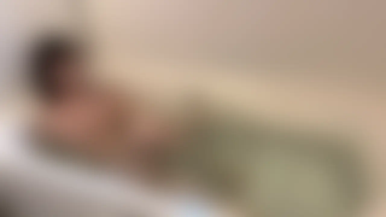 結衣です！

在宅勤務が終わった後のひととき。
スーパーいくまであと20分くらい時間があるということで、お風呂の中でついしちゃいました😭

よかったらみてみてね❤ (2/2)