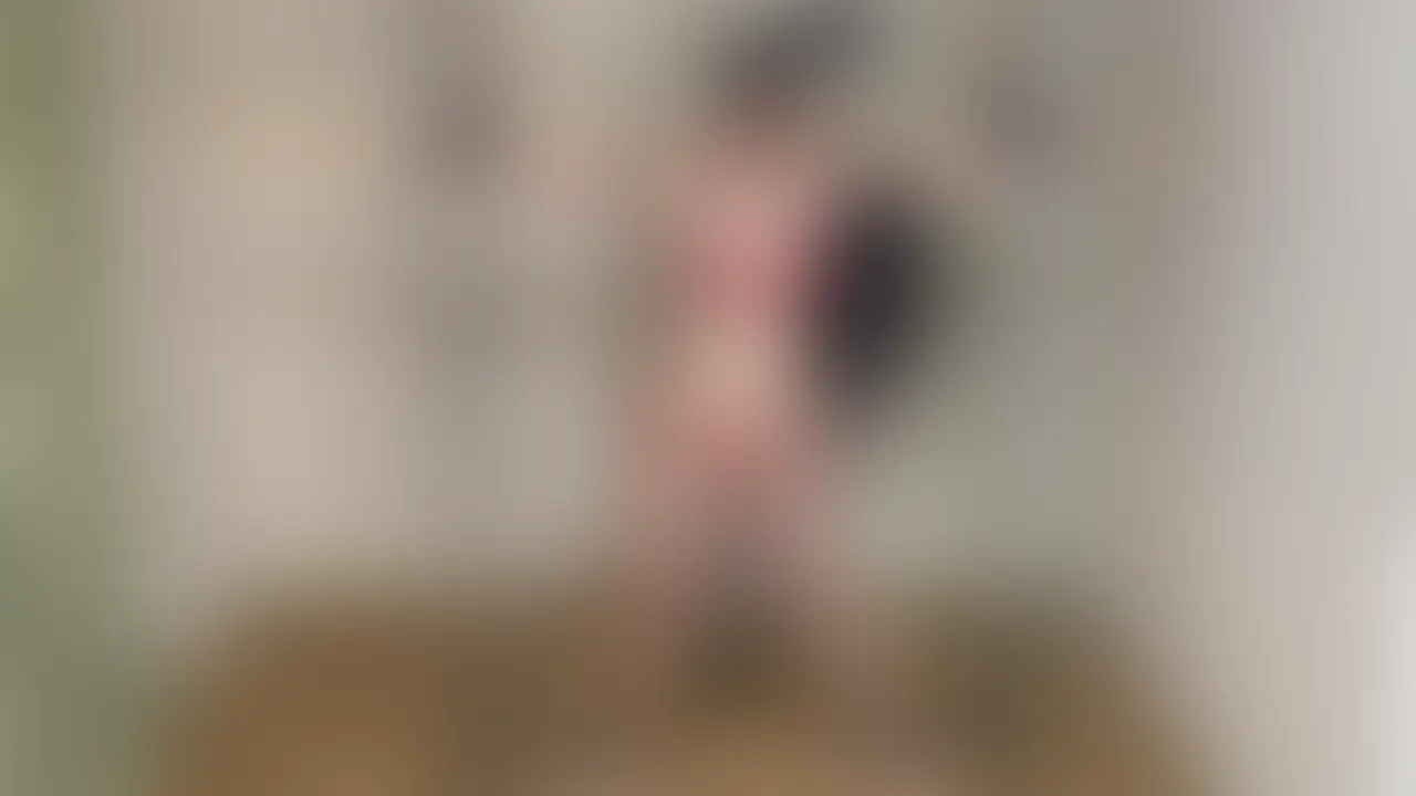 女子大生くすぐりバイト
今回はカカシ拘束で
くすぐり倒しました!
長い棒1本で手を拘束している
このカカシ拘束!
腕が全く動きません。
いつもと違った拘束に
くすぐりバイトちゃん意気消沈。
弱い脇、鼠径部を執拗に責めていきます!
逃げようとしても棒で完全固定されているので
逃げることができません。
スタイル抜群のかわいい
くすぐりバイトちゃんを
くすぐり地獄へいざないます。
ぜひご堪能ください。
再生時間
20:29 (2/2)