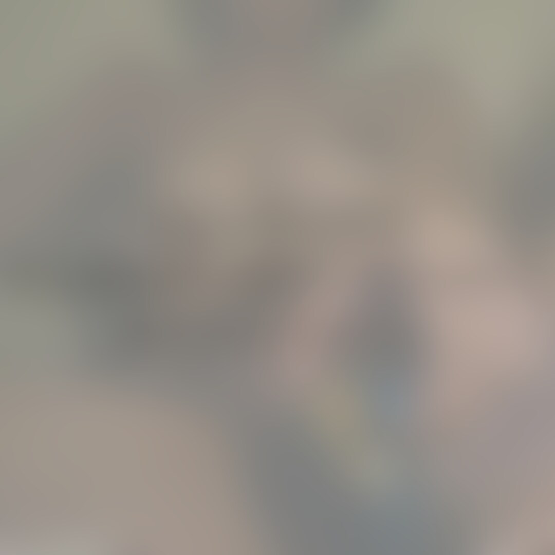 フォロワーさんからプレゼントしていただいたベビードール♡
ナカにもいれて、クリは吸われてすっごく気持ちよくなっちゃった……🥺
あおいのオナニーもっと見たい人はいいねしてね🫶 (2/2)
