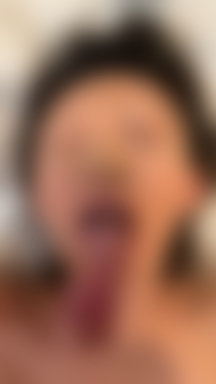 裏筋ペロペロと低刺激手コキの潮吹きと精子出しが最高に気持ち良かった🍼
次回はリクエストいただいた玉揉みながら高速手コキを撮ります🍼 (2/2)