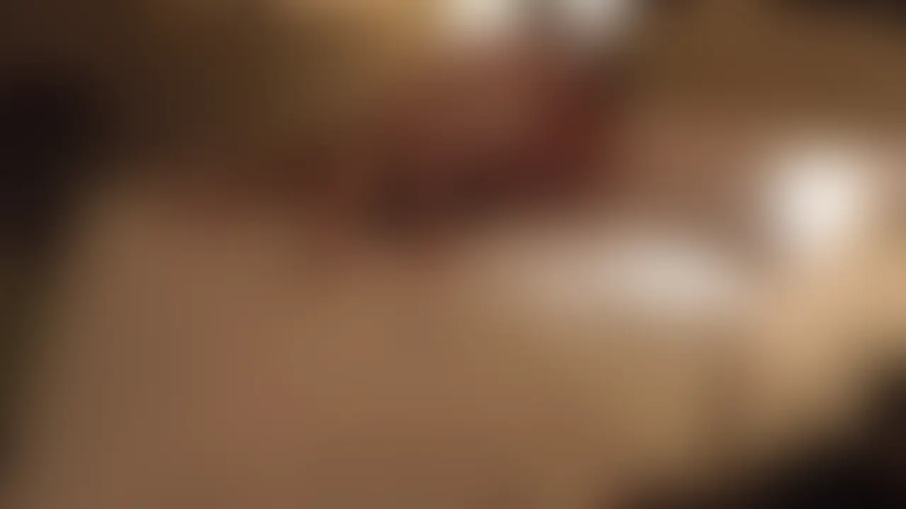 梅田屈指の高級ホテルに招かれて、 sample 1