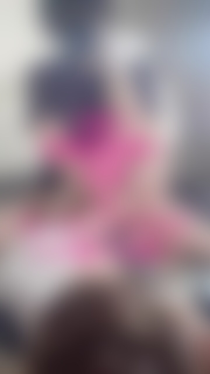 ○○○の超可愛い素人の女の子とハメ撮りSEX公開!ルーズソックスと制服でかわいさマシマシです★
乳首舐め&パンツ上からの手コキ→ベロンベロンえちえち生フェラ→徐々に脱がせて潮吹きイカセまくり→乳首舐め&太ももコキ→超濃厚生フェラ→挿入から射精! (2/2)