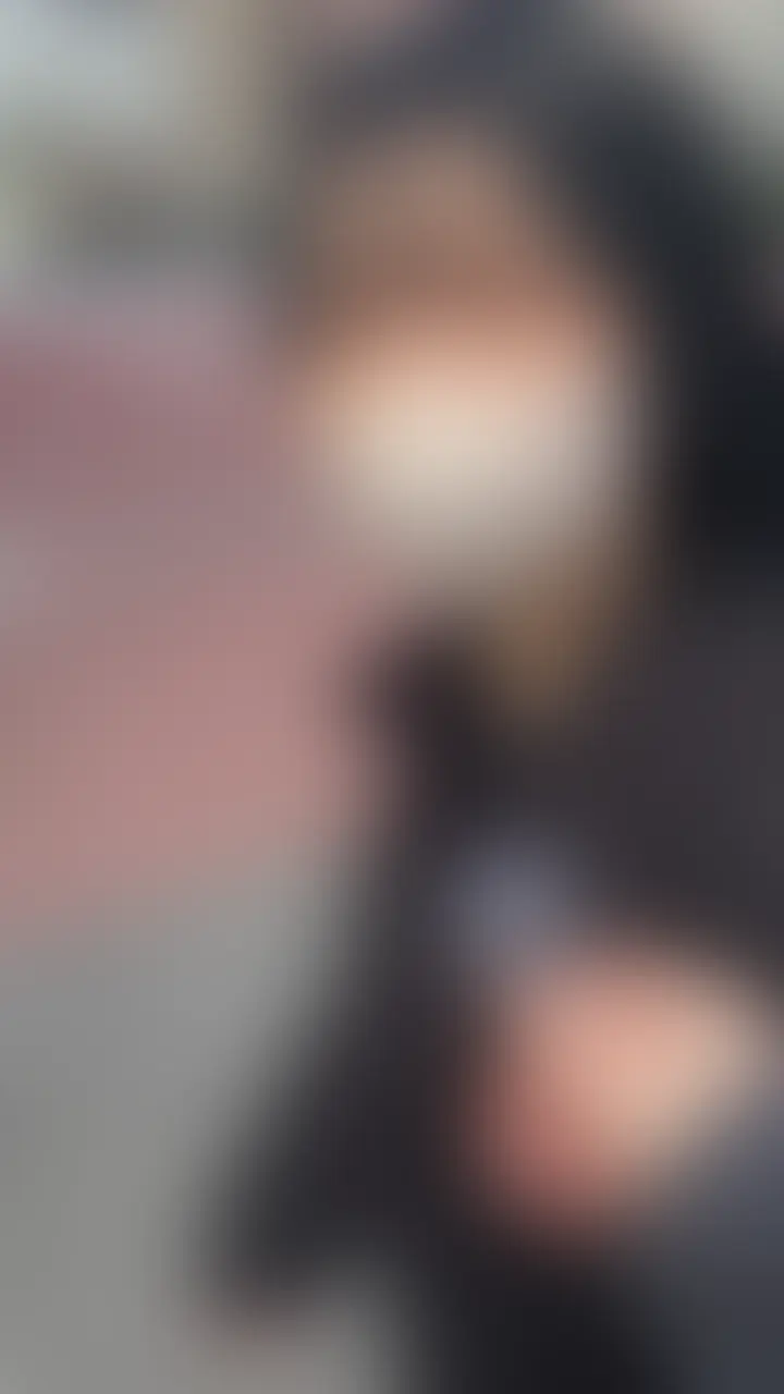 No.7 ｲｷﾏｽ!!宣言型超敏感シロウト

同窓会にて
同級生とのハメ撮りの買取に成功しました。

巨根に突かれながら

「ｺﾞﾒﾝﾅｻｲｯ💦」
「ｲｷﾏｽ!!ｲｷﾏｽ!!💦」

と大絶叫。

とんでもないことになっちゃってます。

さらに
最後は顔面に大量発射...

八〆撮り買取をしまくってわかったことが、

清楚で外から性欲が見えづらい女性ほど、
裏側は180度違う世界が広がっていますし、とにかく性欲が強い。

かなりシコい動画なので、
消えてしまう前に是非ご視聴お願いします。 (2/2)