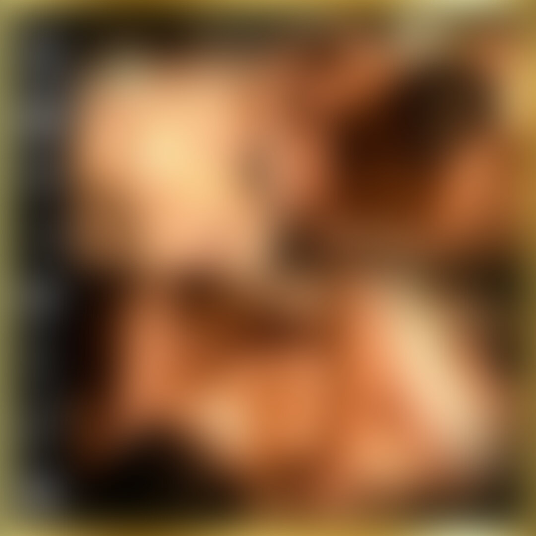 SSS級!爆乳女子大生がマッサージで発情してしまい。パイズリ&手コキでおっぱいにめがけて射精!
こんな大きい子見たことない!!!
そんな言葉がついでてしまうほどの爆乳女子大生がご来店。
さっそくマッサージと称して、際どい部分を触り、
おっぱいマッサージをしていきます!
でかいだけじゃなくて!!!
感度バツグン!!!
そして綺麗なピンク色で乳輪も大き目!!!
ブラからはみ出る乳輪なんて見た事ありません!!!
絶対的なエロさです!!!
どんどん、開発されていき、
身体をビクビクさせていたら
完全な受け入れ態勢と言わざるを得ないでしょう!
その後
下半身のセクハラの施術も行いました!!!
四つん這いになってもらい、
マッサージをし、フェザータッチから、
手マンまでじっくりと触っていきます
オマンコも感度バツグンすぎます。
さらに途中で我慢できずに手コキをさせました!
手コキやパイズリを満更でもないとすら思ってるかもしれません。
正直最高です。
喘ぎ声のトーンもだんだんと上がって、
背徳感に溺れそうです。
さらにその大きくてぷにゅぷにゅのオッパイに
ペニスを擦りつけてパイズリ!
最後は胸にめがけて、大量射精でした。
👇全身マッサージコースの動画一覧はこちらから👇
https://myfans.jp/9otgbq/plans/eaaca1a9-e05e-4c7d-bc58-3a8e943ff2a3
👇胸マッサージコースの動画はこちらから👇
https://myfans.jp/9otgbq/plans/6dbb69fa-a9e0-466b-9ada-f7209a4a5ca8
#マッサージ #セラピスト #NTR #素人 #オイルマッサージ #巨乳 #メンズエステ
" (2/2)