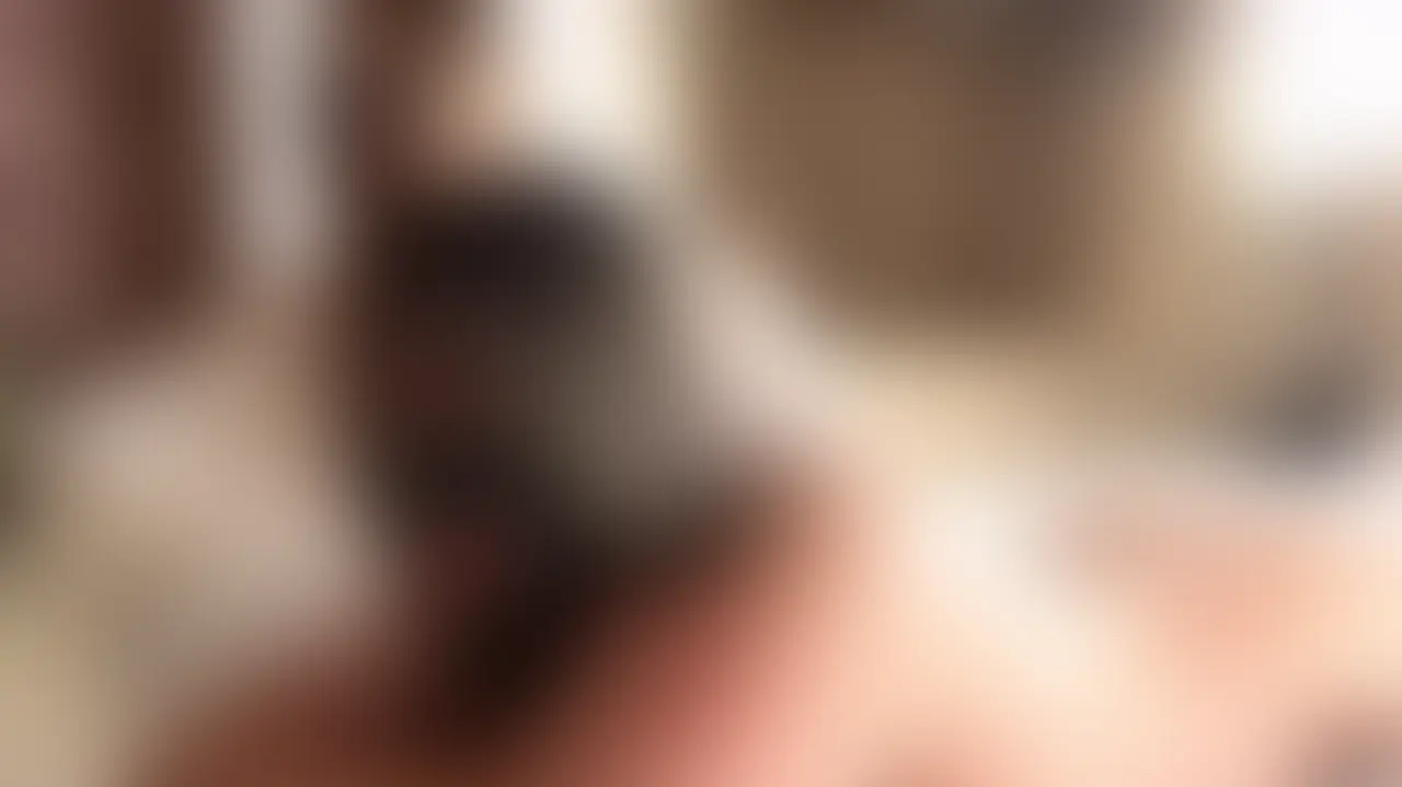 前回アップした動画の別アングルバージョン②です💋
お互いオイルでぬるぬるマッサージ&おまんこガン突き種付けSEX💕 (2/2)