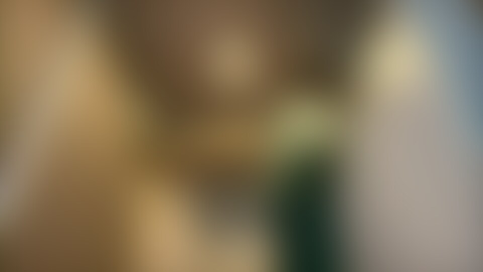 【ファン限定フル動画】🎁
若妻が台所でお味噌汁を作ってる姿をみた僕は人妻感が滲み出ていて下半身が急にムラムラしてしまい妻のジーパンとパンツを下げてガンガン妻のマンコに精子ドロドロ流し込みました。 (2/2)