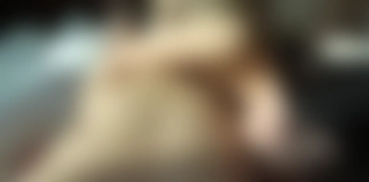 恥ずかしがり屋の彼女が優しく竿をなでながらフェラチオに挑戦
手と口で優しくねっとりとしたフェラチオを堪能してください (2/2)