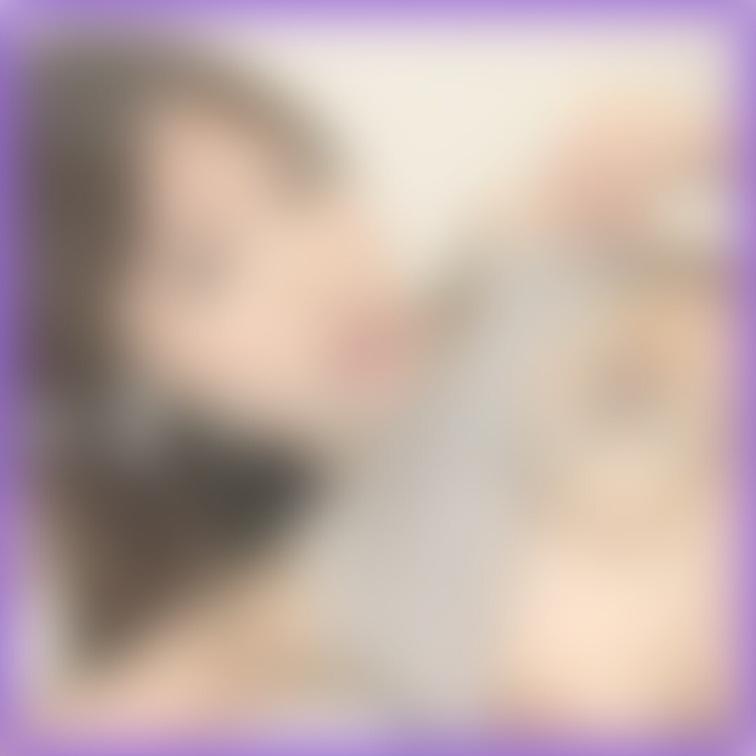 いいね♡もお願いします💓
【ローターとお箸でこれまでにない喘ぎ声が…😣】

オイルを塗りたくって、
ローターでクリをいじめながら
お箸で乳首を摘んだり引っ張ったりつついたり…

最後には信じられないぐらいの快感に
声が我慢できなくなっちゃいました😣 (2/2)