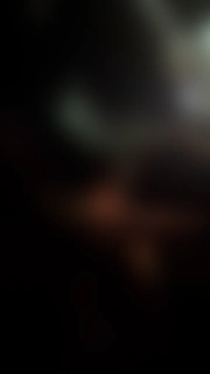 某商業施設の立体駐車場で sample 1