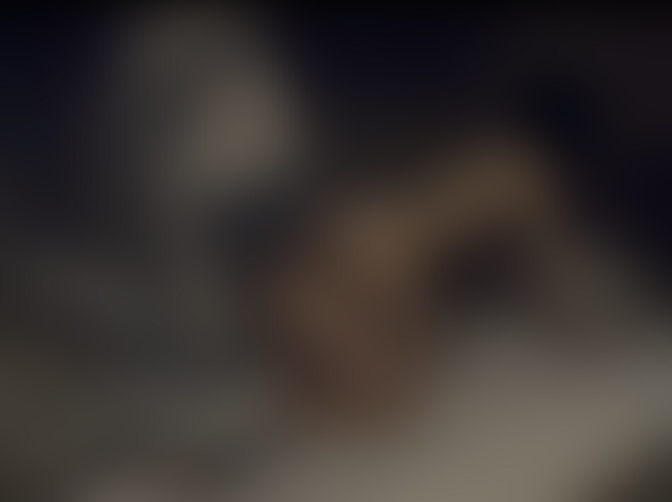 温泉宿での生々しいSEX♨️2/2
正常位で軽くした後は背面騎乗位からのバックの流れで、野生感ある生挿入からのお互いイキ果てるまでをご覧頂けます💕 (2/2)