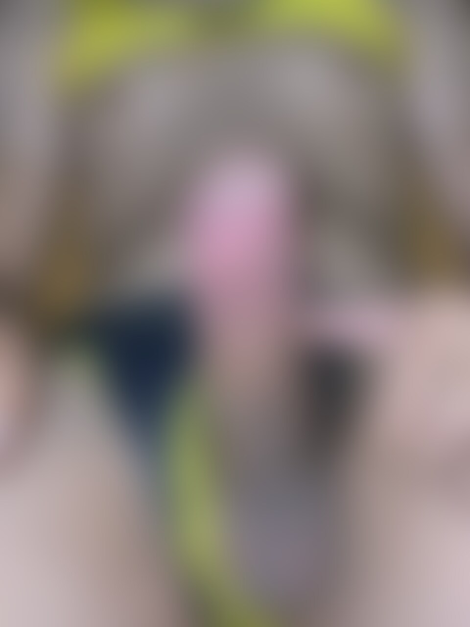 可愛い顔してアンバランスな超絶デカマラに嬉々としてしゃぶりつき跨るEX… sample 1