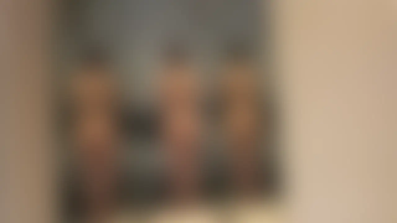 リクエストをたくさんいただいたので今週は入浴動画です🩷
三面鏡で分身してるので3倍楽しんでください😊 (2/2)