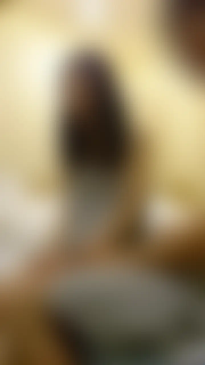 【美人受付嬢と密会】
kissが好きでたくさんkissしました
奉仕好きなのかたくさん舐めてくれて
足指からアナルまで・・・
ガチガチになった肉棒を挿入すると恥ずかしいのか照れながら感じていました
アソコはびちゃびちゃに濡れかなり気持ち良かったです (2/2)