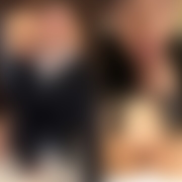 何歳なの？笑 sample 1