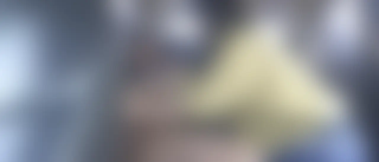 他人棒と妻のカーセックスをご覧下さい。 (2/2)