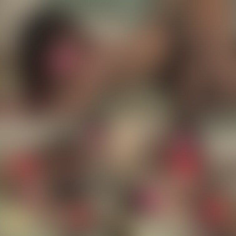 【ノーパン直穿きパンスト】イマドキJDのさとみちゃんに、ノーパン黒パンストでフェチセックスさせてみた件【黒パンスト着衣ハメ】
俺たちの身近にいるエロそうでイケてる女を皆様に紹介する企画!
今回は、さとみちゃん(#6)です!!
※パンスト好きは、必見です、ノーパン黒パンストでセックスをしているパンストフェチにはたまらない動画です!
#1~#5を見ていただいた方は、ご存じですが、さとみちゃんは、以前にNTR好きの彼氏に言われてAkiTube Channelに出演したイマドキのJDです!!
大学の春休み中で、暇そうだったので、お願いして出演してもらいました!
(まだ俺たちと関係が続いていました!!)
【なおみ♥キュートで純な女子大生♥♥】なおみちゃんにノーパン黒パンストでフェチセックスさせてみた件
https://myfans.jp/posts/d4d95f82-093f-4e5e-be78-c0884e4245e9
【真央♥美尻の裏垢女子♥♥】真央ちゃんにノーパン黒パンストでフェチセックスさせてみた件
https://myfans.jp/posts/dbd92d0f-1701-40dd-8edb-c9cfb1ba7ed8
上記の作品の評判がいいので、今回さとみちゃんには、2日ノーパンで、ムレムレに蒸れた黒パンストを履いた状態で日常生活をしてもらい、ヤリ部屋でパンストフェチセックスをしてもらいました!
キス&おっぱい責めでさとみちゃんのアイドリングを高めた後は、(色々なバリエーションでの)足コキ&パンストコキ(素股)で、こちらのチ●ポを、フェチプレーでムクムクしてもらい、今度は、お礼とばかりに蒸れ蒸れのノーパンパンスト直穿きのオマ●コを、気持ちよくイカせた後は、パンスト尻を強調させたフェラチオに突入!
お互いが高まりあったところで、黒パンスト着衣ハメで挿入!!
様々な着衣体位でイカセまくった後、再びパンスト映えするバックに戻って激ピストンでフィニッシュ!!
さとみちゃんのノーパンパンストフェチセックス興味がある方は、是非ポチッとクリックお願いします!
※この商品は、当サイト利用規約、日本国内の法律及び条令に違反する内容は一切含まれておりません。
※この商品の無断転載、転売等の二次利用を一切禁止します。 (2/2)