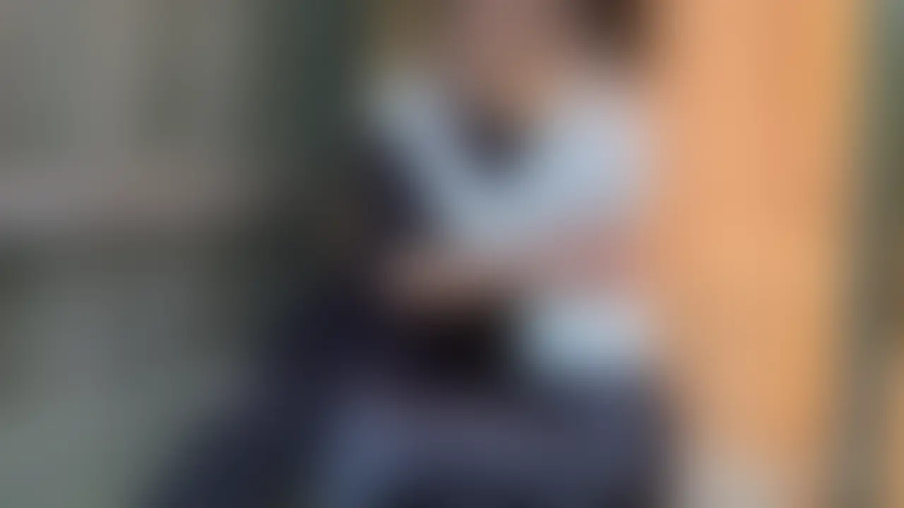 大自然の中でのえっち
声出せないので我慢してる😣💧 (2/2)