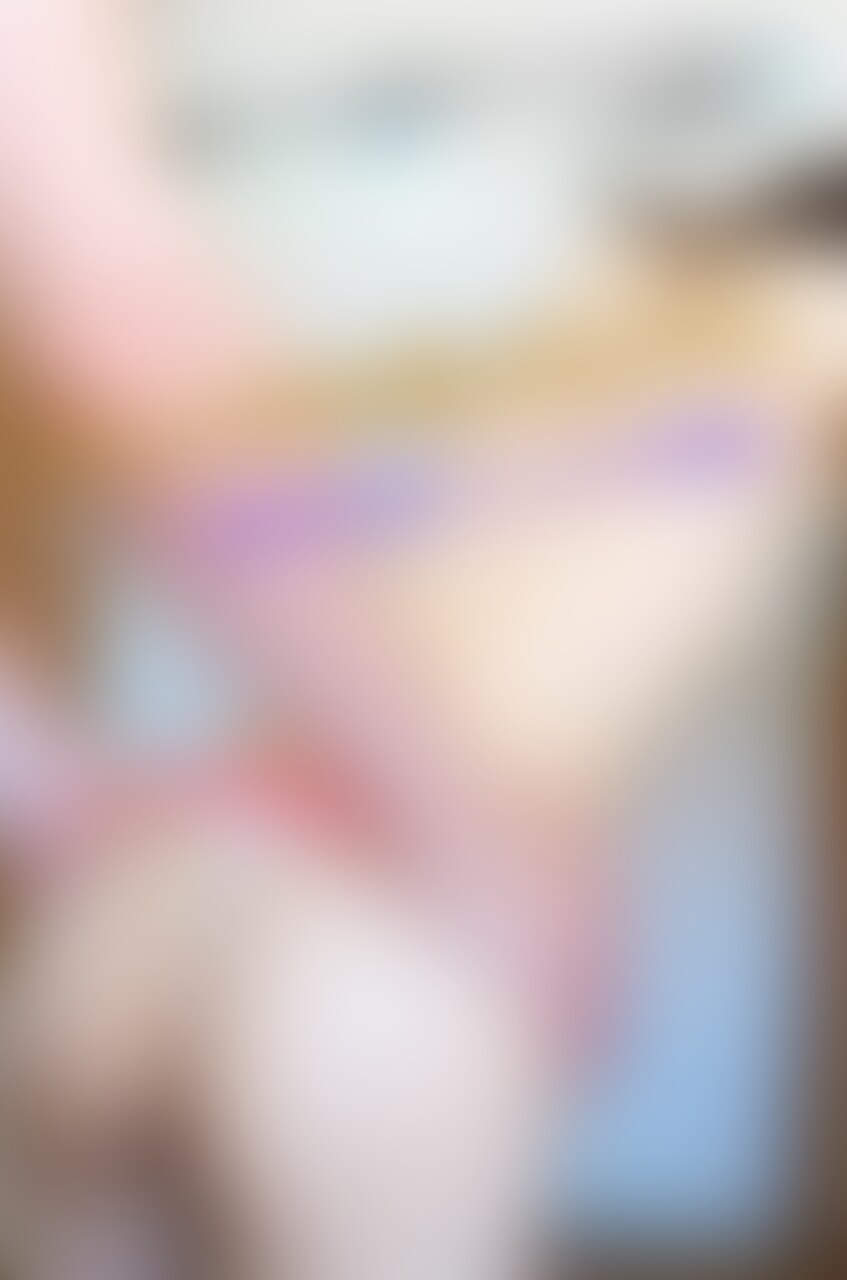 痛いのが好きなの🥺これが大人のお尻ぺんぺん？！おしおきされて、もうヌレヌレ💦早く欲しいの❤️ (2/2)