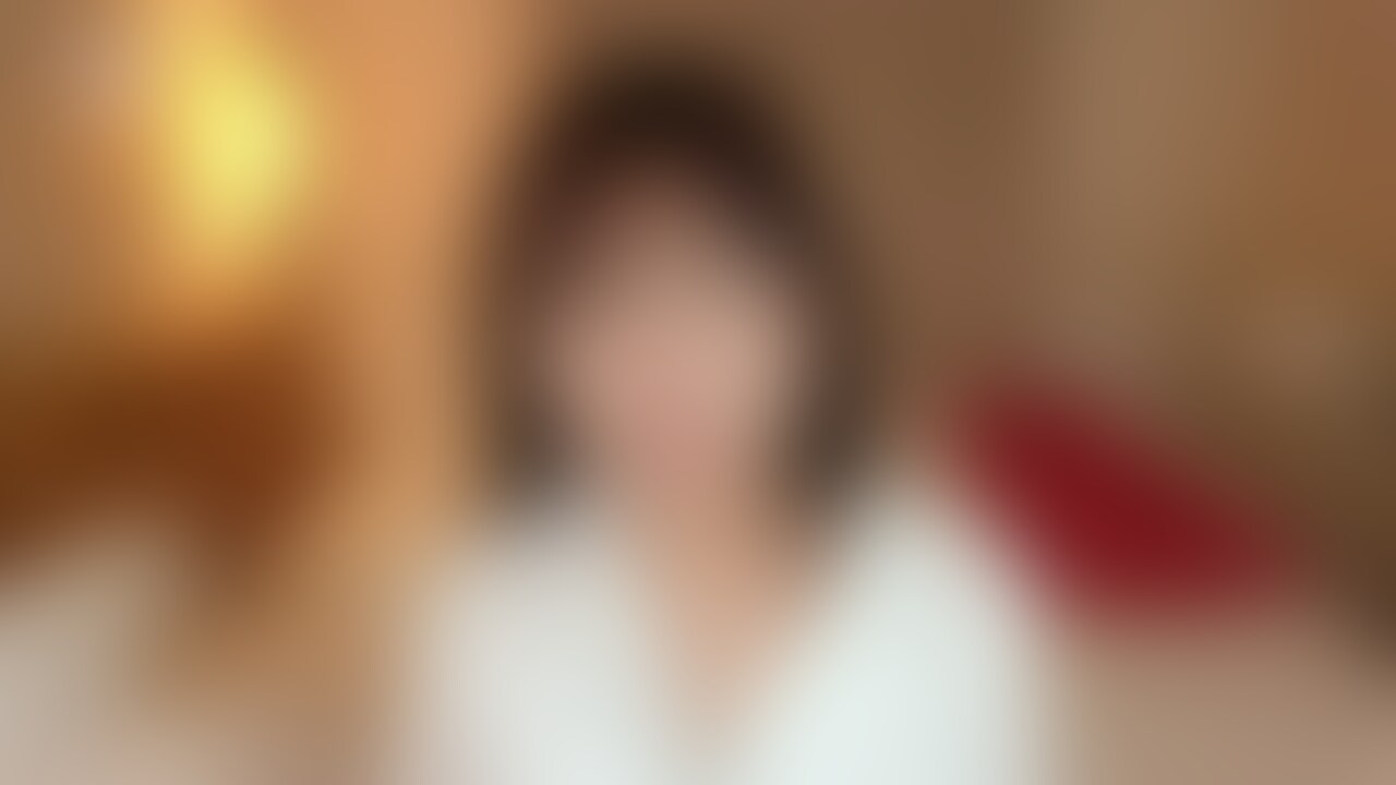 がっつり舐めドS痴女・渚ひかる吸引力Max!ディルドフェラレンズ舐め
がっつり舐めドS痴女の渚ひかるちゃんの
ディルドフェラレンズ舐めです。
まずはディルドフェラです。
その吸引力にご注目ください。
まさにマックスバキュームとなっております。
音もいやらしく、ジュルジュルと下品な音が鳴り響きます。
ちんこを根本から食いちぎってしまう勢いですよ。
亀頭の先っちょをチチロチロ舐める舐め技も抜群ですね。
それからレンズ舐めです。唾だらねっとり舐めを
至近距離でお楽しみいただけます。ぶちゅぅと熱烈キスしたり、
ベンロベロとアクリル板を舐め啜る舌の動きがダイナミックに炸裂しております。
とんでもないがっつり舐めドS痴女だということが
たっぷりわかるディルドフェラレンズ舐めになっておりますよ。
その模様を目の当たりにしてください。
吸引力マックス&唾だらねっとりのディルドフェラレンズ舐めを
至近距離で堪能したい、
そんな舌フェチ唾液フェチの貴方だけにオススメです。
1920*1080
11:04
852.4MB
.mp4
●本作品に登場する人物は○○○以上である事を確認しております。
●本作品に登場する人物はモデルであり、同意の上で撮影を行っております。
●二次利用・転売・転載等を固く禁止いたします。 (2/2)