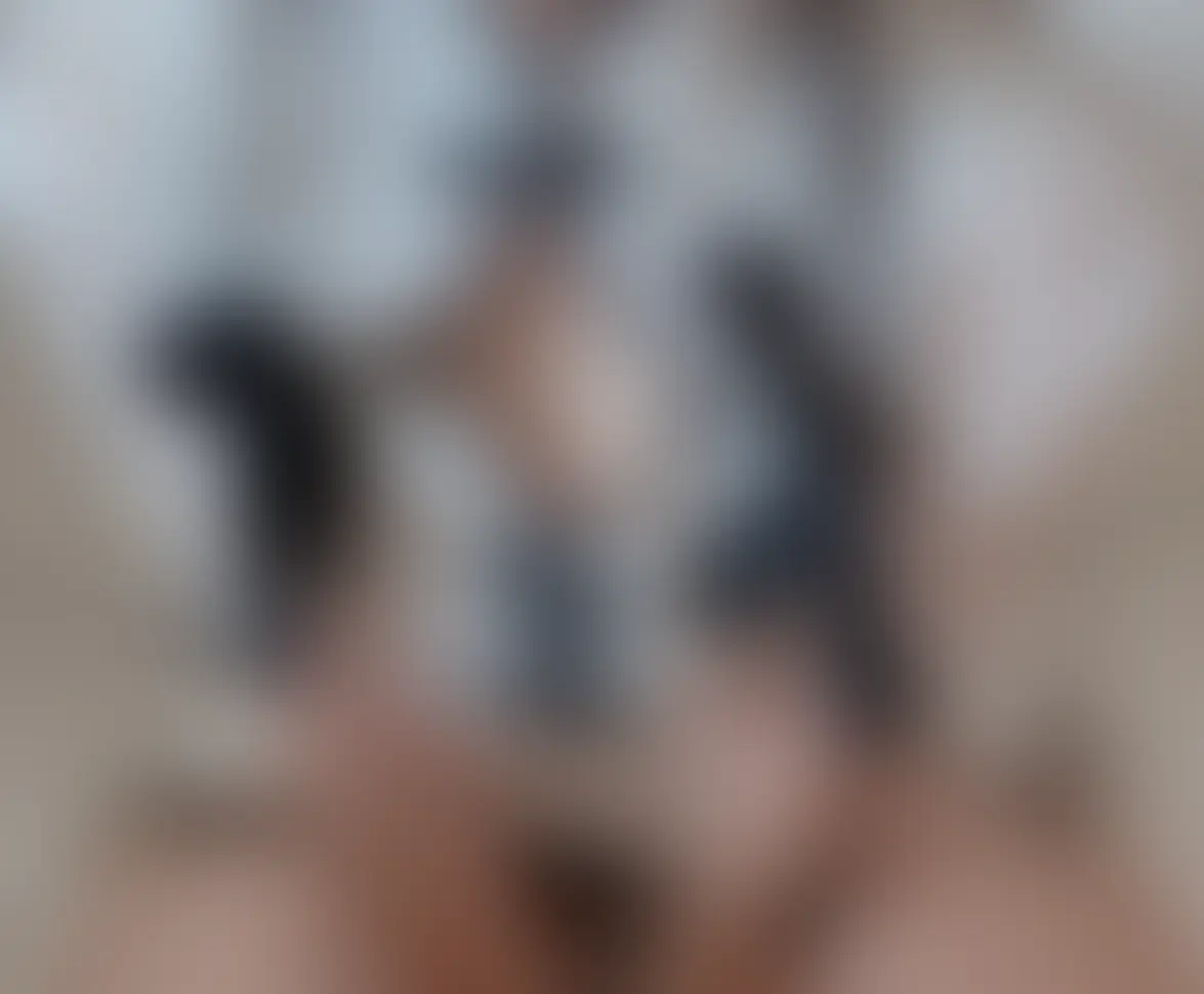 Yui♡「ご奉仕感あるかな。。脚も初公開かも恥ずかしい」の投稿サムネイル