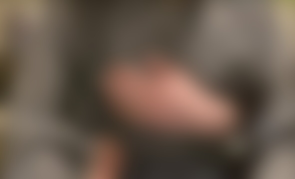 触られてる動画🦦 (2/2)