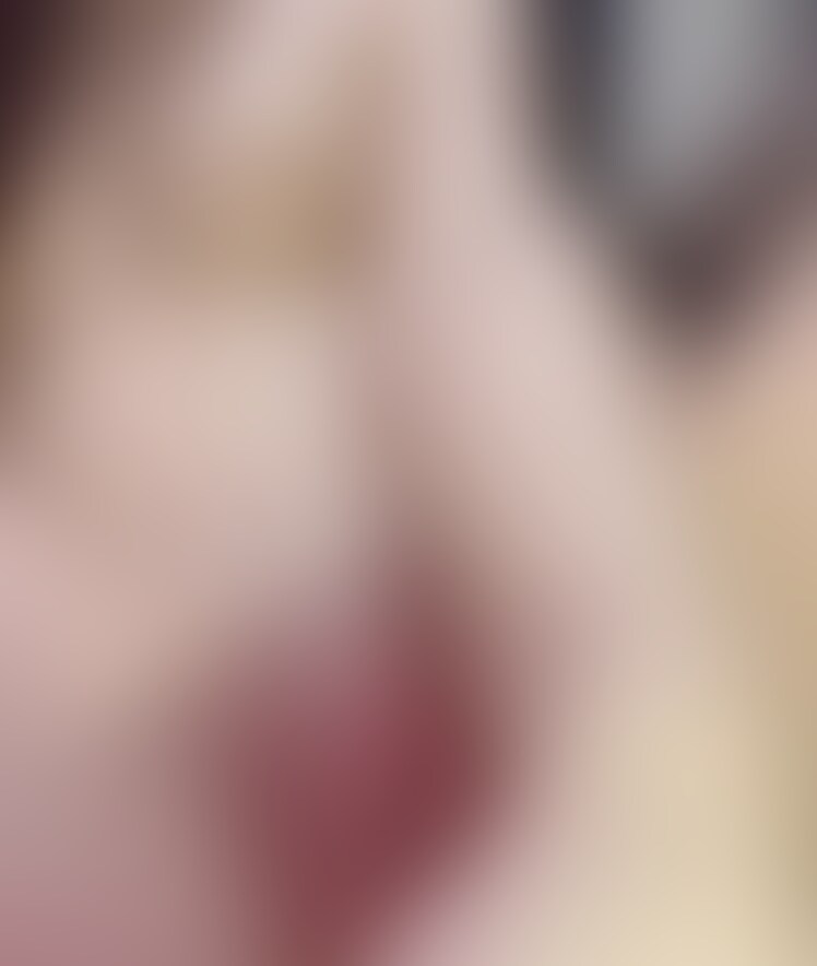 乳首クリクリおなにーした🫶🏼 (2/2)