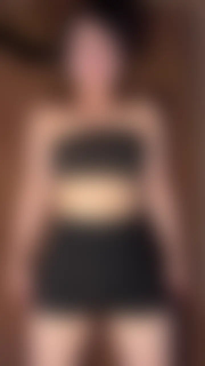 GW特別企画実施中24時間限定で45%OFF
【はじめて男性に責められてイッちゃった恵】
カップル向けサービスはじめました♡男性のお客様にマッサージするのではなく、恵自身の身体を使って女性の感じるマッサージやポイントを教える新サービスです♡でも…このお客様テクがスゴすぎて、教えるというよりも恵が翻弄されてしまいました💦またまたこんな姿皆さまに見られるなんて…ホント顔から火が出る想いです(泣)だって…最後はガッツリ手マンでイッちゃったんだよ💦もう本当は挿れてほしかったくらい感じちゃって…完全にお仕事忘れて喘いでしまいました💦💦 (2/2)