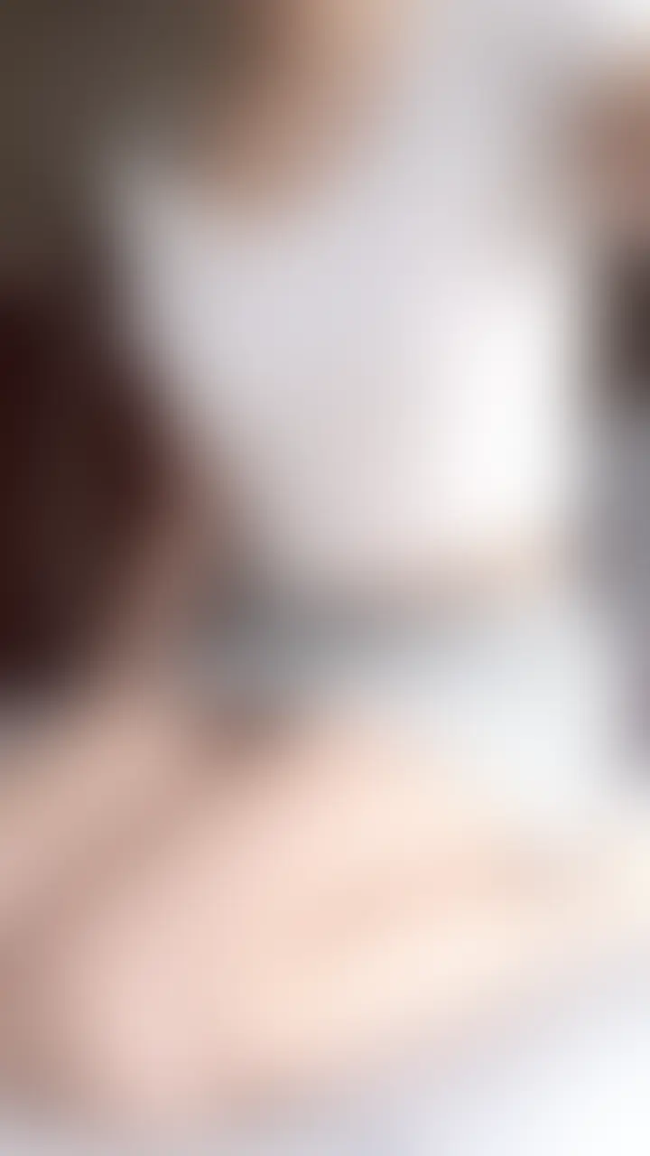 癒し系彼女とのえちえちセックスハメ撮り♡♡
ノーパンでお出迎えして
おちんちんシコシコしてあげる💓
おっきくてかたいの入れたら真っ白マン汁いっぱいでちゃった・・・ (2/2)