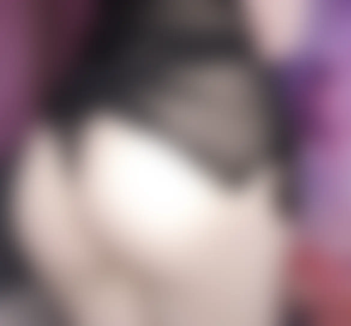 蜜桃🍑「普段の私は清楚系を装っているんですけど、 実はこういう繊細な黒レース、大好きなんです。 特にこの子は、肌に触れる面積が少なくて」の投稿サムネイル