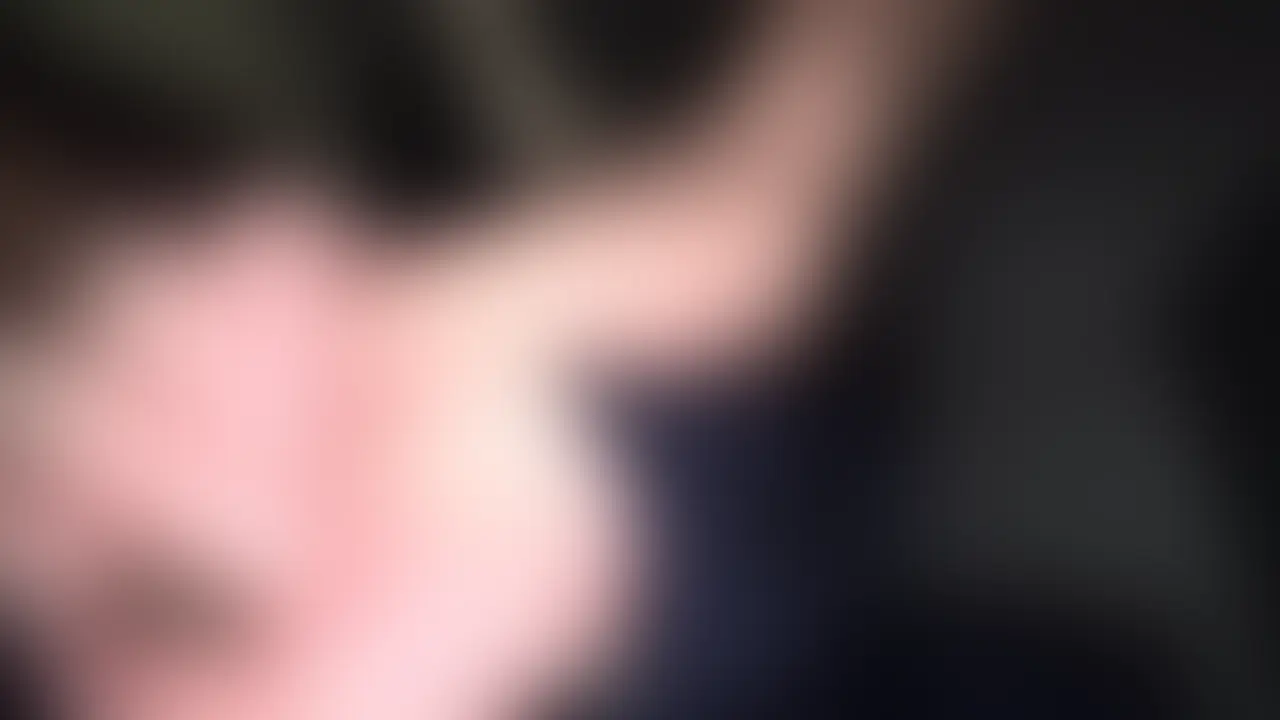 小盛さん/28歳 /秘書

※身バレにより削除する場合がございます。
※単品購入されたものは削除後でも視聴可能です。 (2/2)