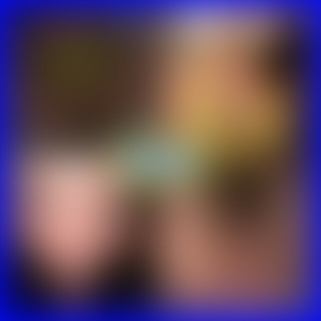 ⭐️口元ボカシ有⭐️ホテル呼び出し🩷即ハメ💦潮吹きSEX😍
ホテル呼び出されてドアを開けた瞬間
いきなり始まっちゃって、、😳
興奮高まっていっぱい吹いちゃった🐳
生々しいSEXどう??🫣
いっぱいシコシコしてね💕 (2/2)
