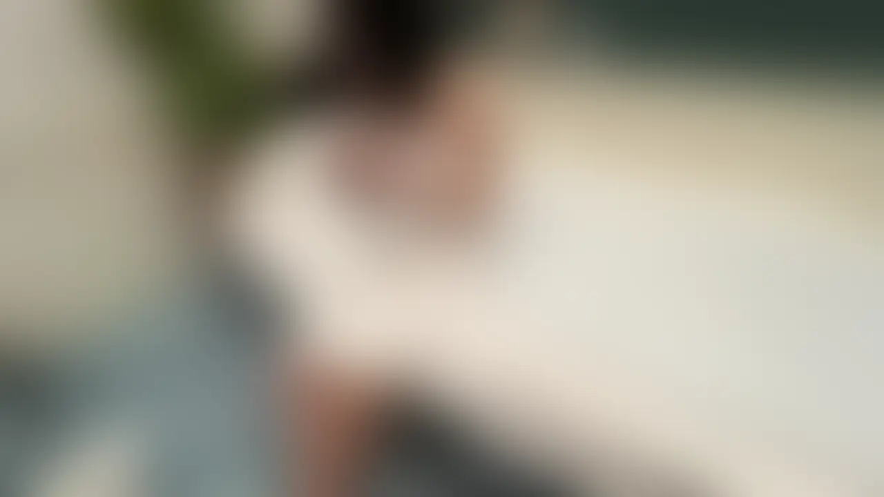 「後編」１8歳のコンビニ店員！完堕！彼氏より先に中出し！彼氏とのデートを断り、おぢとお泊まりH！NTRビデオレーター！本日、6回目の発射！１８歳最高でした！！ (2/2)