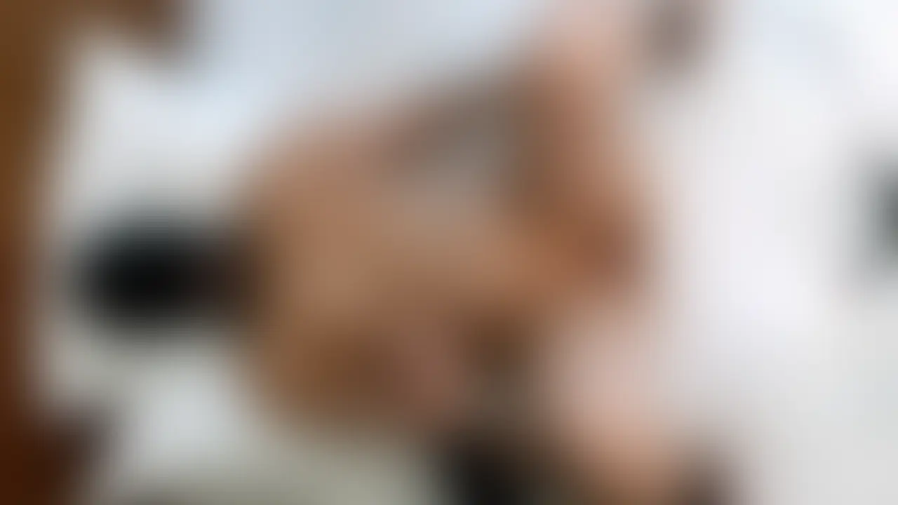 21歳フリーター潮吹き玩具責め
【動画情報】
26分 (2/2)
