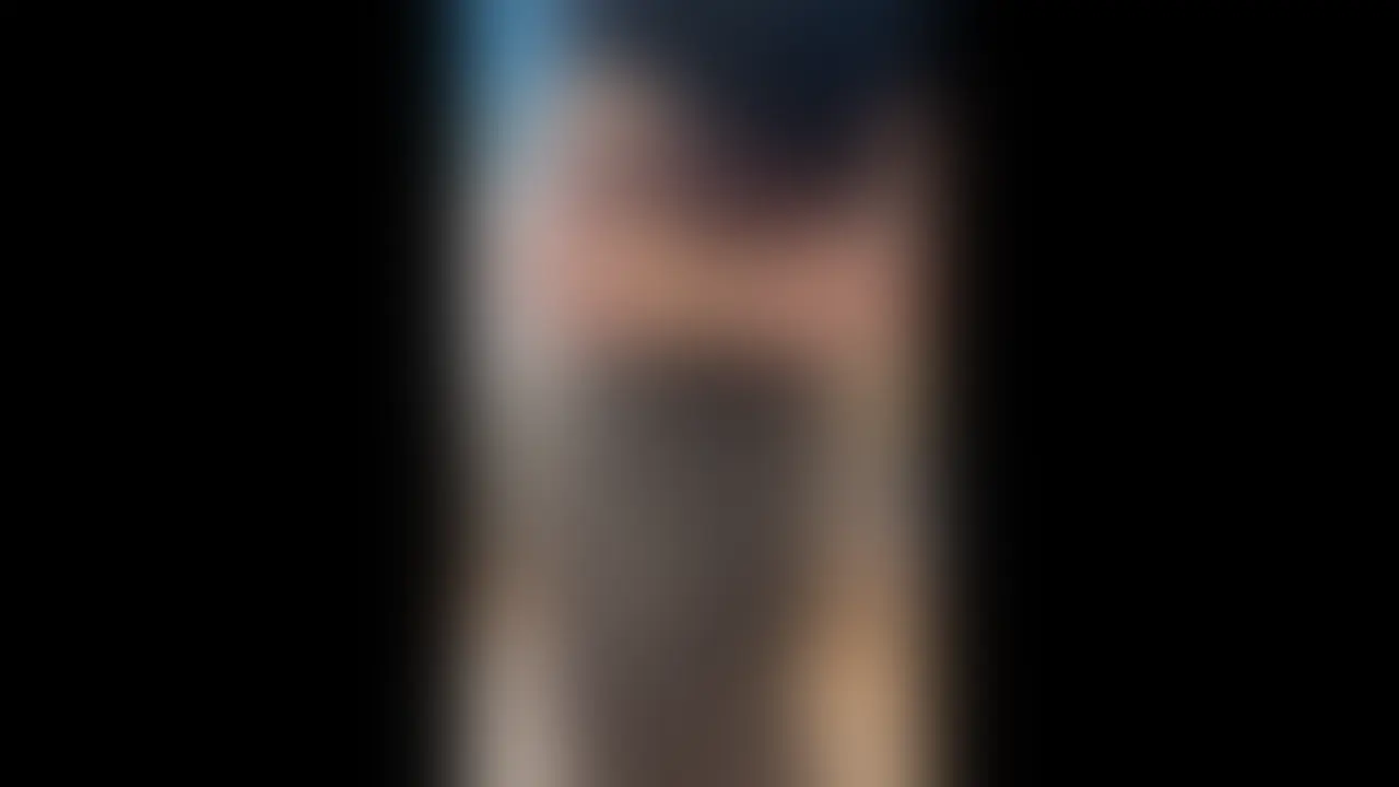 【中出し】Eカップ30歳事務員さんの人生初中出し奪ってきました。。
普段は事務員として働いている30歳Eカップのお姉さんと遊んできました。
SNS上でこの様な形で人と会うのが初めてらしいんですけど、どうしても僕のことが気になって会いにきてくれたとの事です。
この日オナニー我慢して4日だったのですぐに射精しちゃったのほんとすみません。。
脱がせたら良い感じのムチムチ具合でエロい体してたので、下着越しに勃起したおちんちん擦り付けながらピル飲んでか確認したら、簡単に中出し許可もらったので遠慮なく遺伝子注ぎ込んでおきました。
今までハメ撮りも中出しもされた事ないみたいで、やっぱ初めて奪うのって興奮しますね。 (2/2)