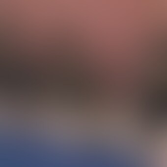 お友達の前で自身初の大量潮吹き！本人もビックリ、友達もビックリ笑 sample 1