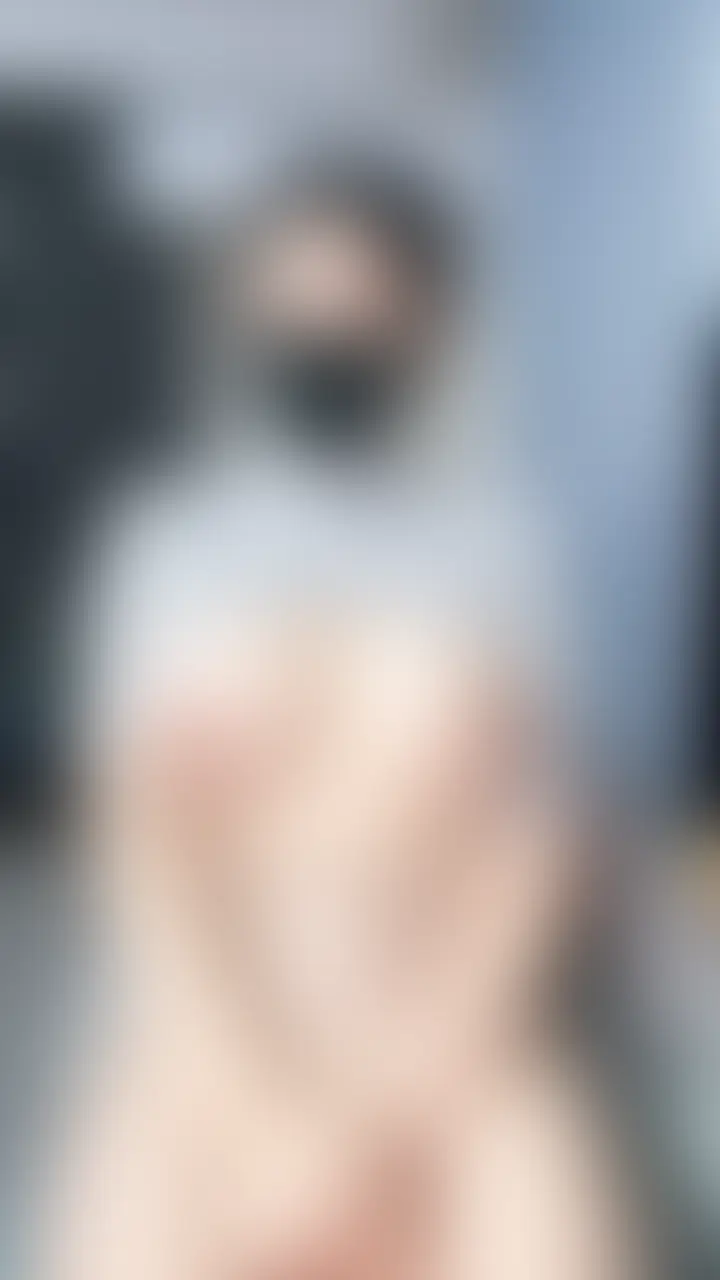 1.「ミルクティーが大好き」という極上の豊満バストの女の子は、胸の大きくて丸い白いうさぎ(バストの比喩)がとても見ごたえがあり、心地よく、豊満な体つきがとても美しい。 (2/2)