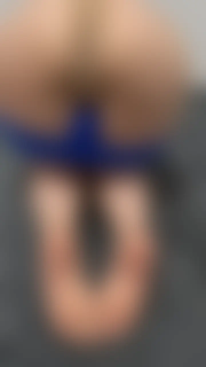 ムチムチフィギュアスケート女子のアナルイキ🍑💕
オスの熱い視線だけでイッちゃった🥵💕💦 (2/2)