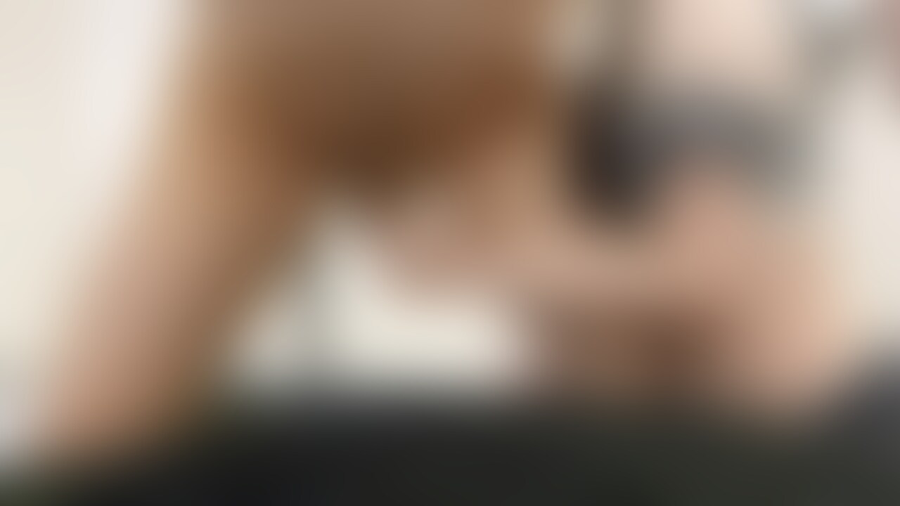 【透け制服】下着の透けるセーラー服日本素人美女が四つん這いの男に乳搾り手コキで寸止め亀頭責め【ゆなぱんちゃんねる】 (2/2)