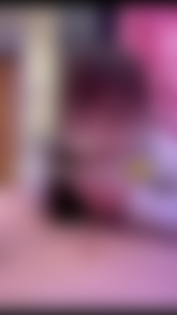【23歳幼稚園の先生さん👩‍🏫】
清楚系な女の子が頑張って口大きく開けて咥えてる顔はエロすぎます笑　反則です。

パンツ脱がせて…
👩おっきいぃ…照　えへへ

👩大きいし太い…入んないこんなの…汗
🐻じゃあ入れるのやめよっか
👧だめ…

純粋な女の子にこんなこと言わせてごめんなさい🙏
※本人の許可を得て、撮影・投稿しています。 
 ※無断転載・悪用は厳禁です。
 
 【🐻からのお願い】 
 好きだと思った投稿があれば『いいね』押してくれると嬉しいです！いいねが増えるとモチベが上がります！
 これからもよろしくお願いします🥺 (2/2)