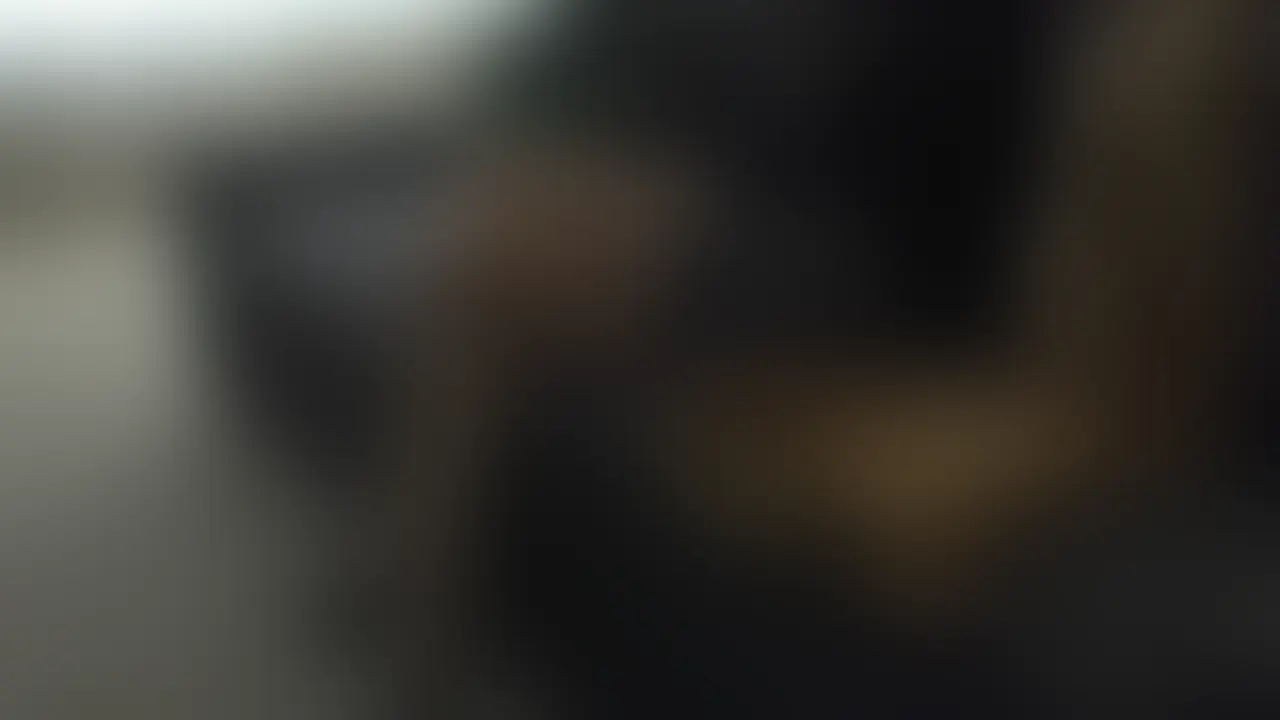 *動画では顔出ししています🥰
【匿名度S:絶対極秘!】外車ディーラー受付@松濤/人妻(34歳)/美麗スマイルでハッピーオーラを振りまく会社の顔/清楚黒髪ルックだけど「F乳即バレ」の確信犯的タイトファッション/喉奥まで貪るディープフェラ/剛毛まんこを自らくばぁクンニさせて白目クライマックス!/だらしない早漏まんこでM男ちんぽを飲み込んで連続絶頂!/騎乗位で男を意のままに支配する完全女性主導の痴女プレイ生配信!
男をオモチャにする人妻💕
こんにちは、ど素人ポルノ@麗子です。
今回のAVごっこは
松濤の外車ディーラー🚗で
受付スタッフ💁♀️をされている
お友達のYちゃんのえち動画🔞です。
清楚な黒髪にニコニコ笑顔😊で
周囲をハッピーオーラで包み込む
まさに「会社の顔」のYちゃん✨
しかも確信犯的にタイトに着こなす
巨乳即バレのトップスが
男性陣を終始ニヤけさせる
セクシー爆弾っぷり😍
今回そんなYちゃんには
M男さんと2人っきりの密室で
包み込むようにしゃぶり👄尽くして
責めたい欲を存分に満たしていただく
あの企画をプレイしてもらいました。
私のお友達周りだけじゃないと思うんですけど
女性ってある程度の大人な年齢になると
「男性をおもちゃにシテみたい」っていう
願望を持つ方が多くて。
「これならやりたい女性いっぱいいると思うよ」と
とあるママ友に激推しされた内容は
【2人っきりで撮影】
【カメラは何台か置いたまま】
【2人のプレイを観ている人に見せつけるように】
【あとで私が観てオカズになるようなプレイ】
というものでした。
正直、めちゃくちゃ不安だったんですけど
Yちゃんの高いホスピタリティ精神が
M男さんと最高の相性だったみたいで
カメラで撮影されていることに劣情を催しているYちゃん、
男と濃厚キッス💋を楽しむと雄っぱいにベロ👅を這わせて興奮を煽りまくり、
仁王立ちフェラ👄で唾液たっぷりにペニス🍌を咥え込みます。
そして剛毛で覆われたマ●コを自ら開いて舐めさせると、
「ああヤバいヤバい、ダメダメ!」
と悶絶アクメ。
さらにオナニーまで始めるとまたまたイッてしまう淫乱ぶりなのです💗
いよいよ対面座位でデカチンをいただくと
バックや騎乗位で何度も昇天して美巨乳を震わせます💓
パイズリを交えながらハメまくると
フィニッシュは舌上👅でザーメンをキャッチ💦
口元にはみだした白濁汁は
指で口腔に押し込んで嬉しそうにゴックン!
欲張りな彼女は尿道に残った精液をお掃除バキュームフェラで吸い出すと
「美味しかった」
と大満足の様子でした💯 (2/2)