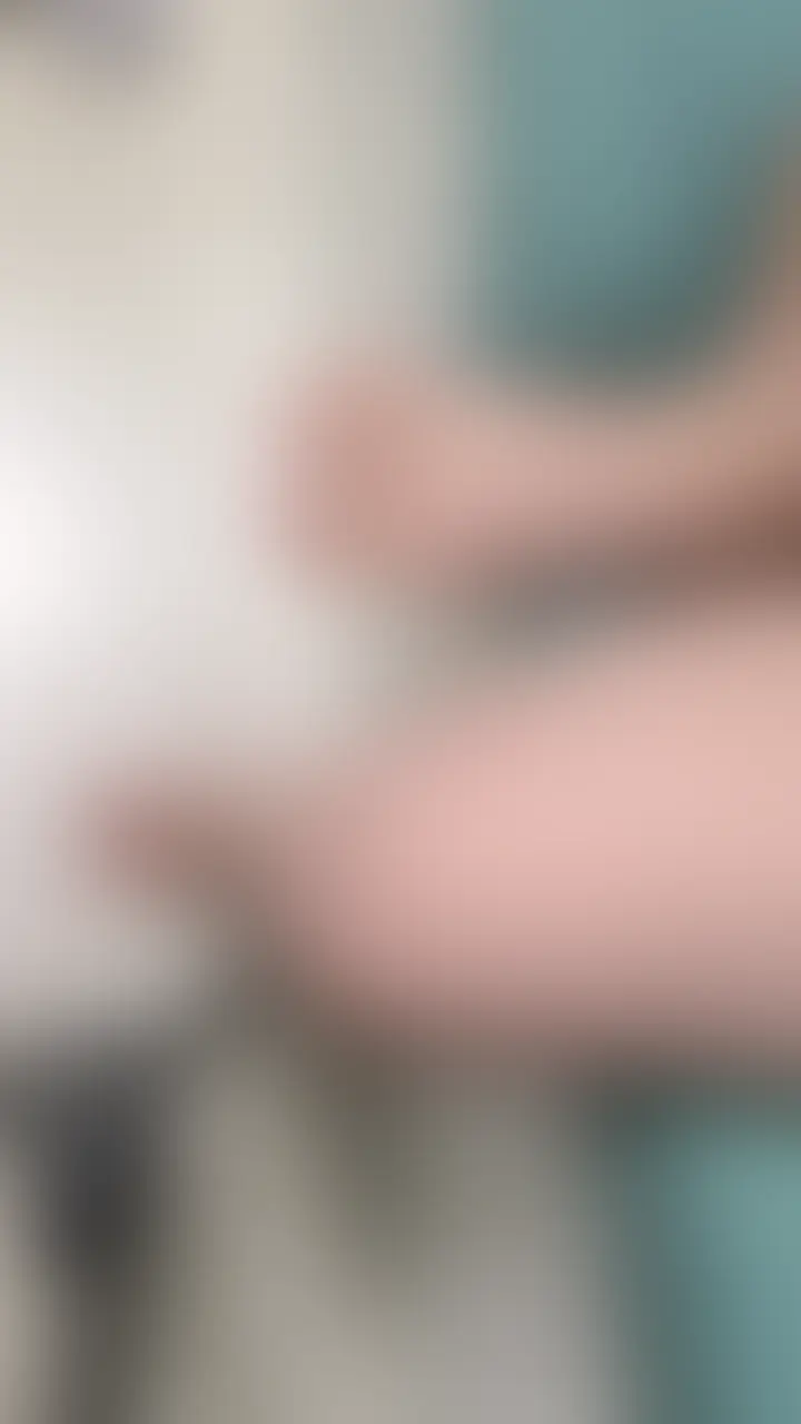 好評な紫ネイル塗りです (2/2)