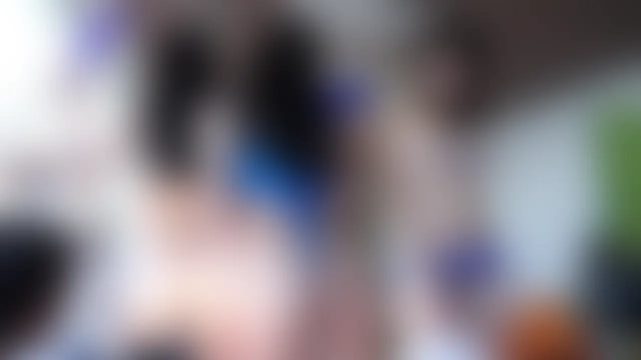 素人オメコ大図鑑 闇イベントに出演する訳あり女子集合26「元着エロアイドルの全裸Y字バランスに驚愕」
素人女さん大集合!撮影OK全裸パフォーマンスイベントの様子です。
素人さんといっても現在の職業や、過去の経歴がここではいえないびっくりする女性ばかりで今回特別すべきは!
巨乳のハタチ女性はなんと元グラドル。有名ではないけど水着までしか見せることのなかったマシュマロボディをここでは脱衣で見せてくれています。
もうひとりは着エロに詳しい女性だったら映像をみただけでおわかりいただけるほどの知名度をお持ちのMさん!この女性のパフォーマンスがズバぬけており、表情からポージングまでエロの塊!みせすぎちゃってこまっちゃいます。
こんな格好でY字バランスなんかしたらどうなるか皆様ももうおわかりですよね。
女性合計4人登場。厳選されたボディの女性だけ集結してますので過去作イチの出来栄えといっても過言ではないでしょう。
分数10分30秒
映像サイズ 1920×1080 (2/2)