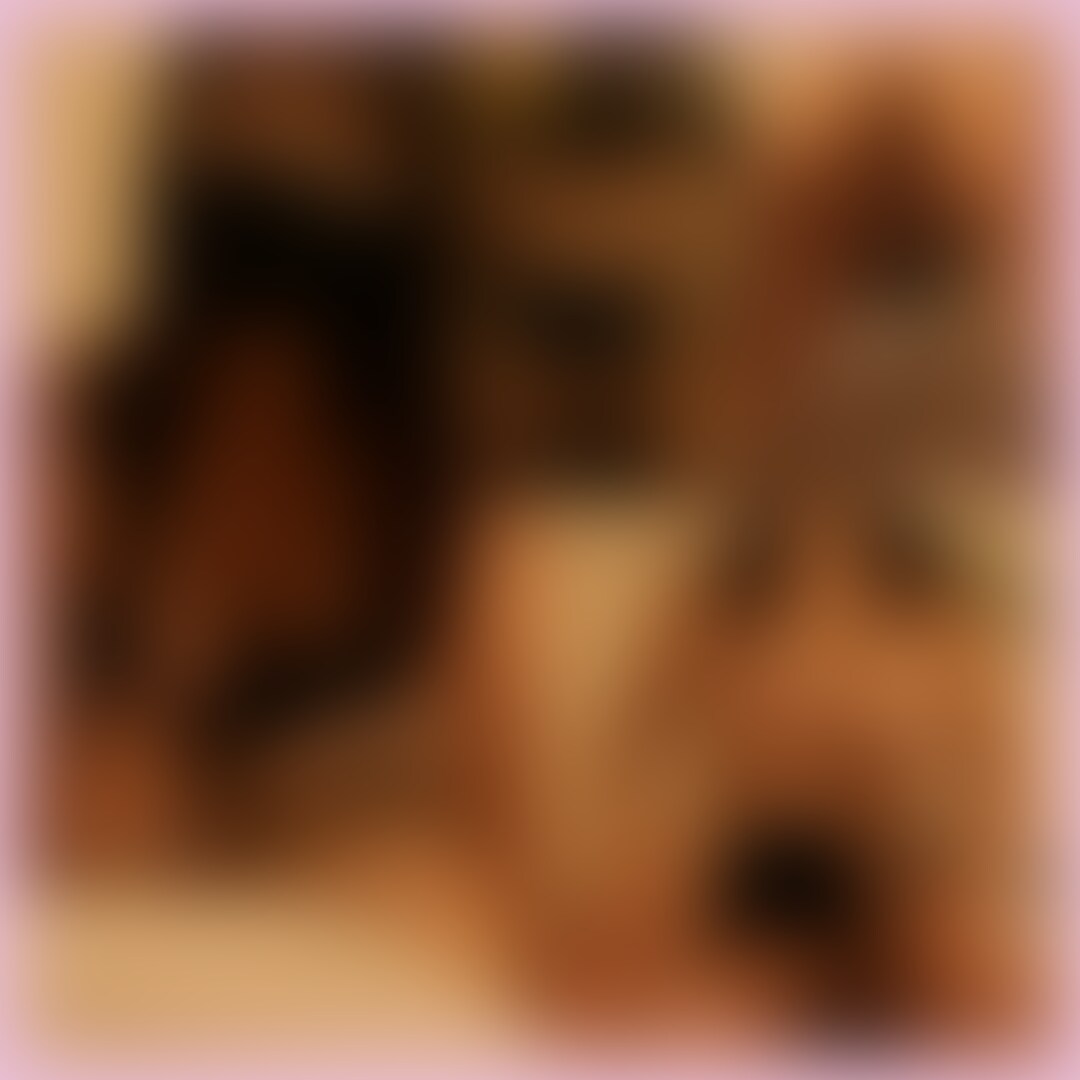 【単品販売専用ページ】

月額プランの方はこちらから
https://myfans.jp/posts/3e3f2849-ef48-4809-839e-3709dafb3e2d

セ〇レさんが○○○っぱらってお家に来たんだけど...
先に寝ちゃってムラムラ止まらんくてたくさん勝手にハメ撮りしてみた🙈

勝手にシコシコして舐めてあげたらすごい大きくなって、、、
そのまま挿入しちゃったのです🫶

カチカチすぎて気持ちよくて騎乗位でたくさんイキまくりでした🤤💕

目が覚めたのか逆にすごいおかされちゃって...
めちゃくちゃにされてました。

わたしが生で挿れちゃったからそのまま中出しされちゃった、、、

どくどく出される感じがすごくて
溢れるのがわかるくらい大量に中出しされちゃっいました。 (2/2)