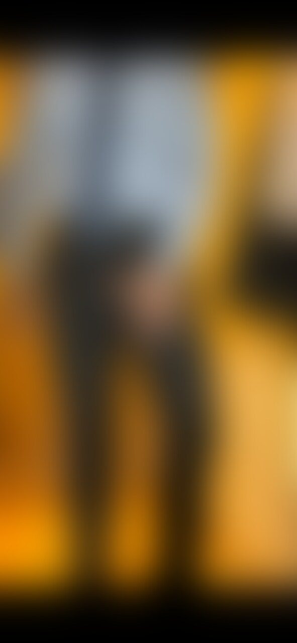 👤スーツ着替え sample 2