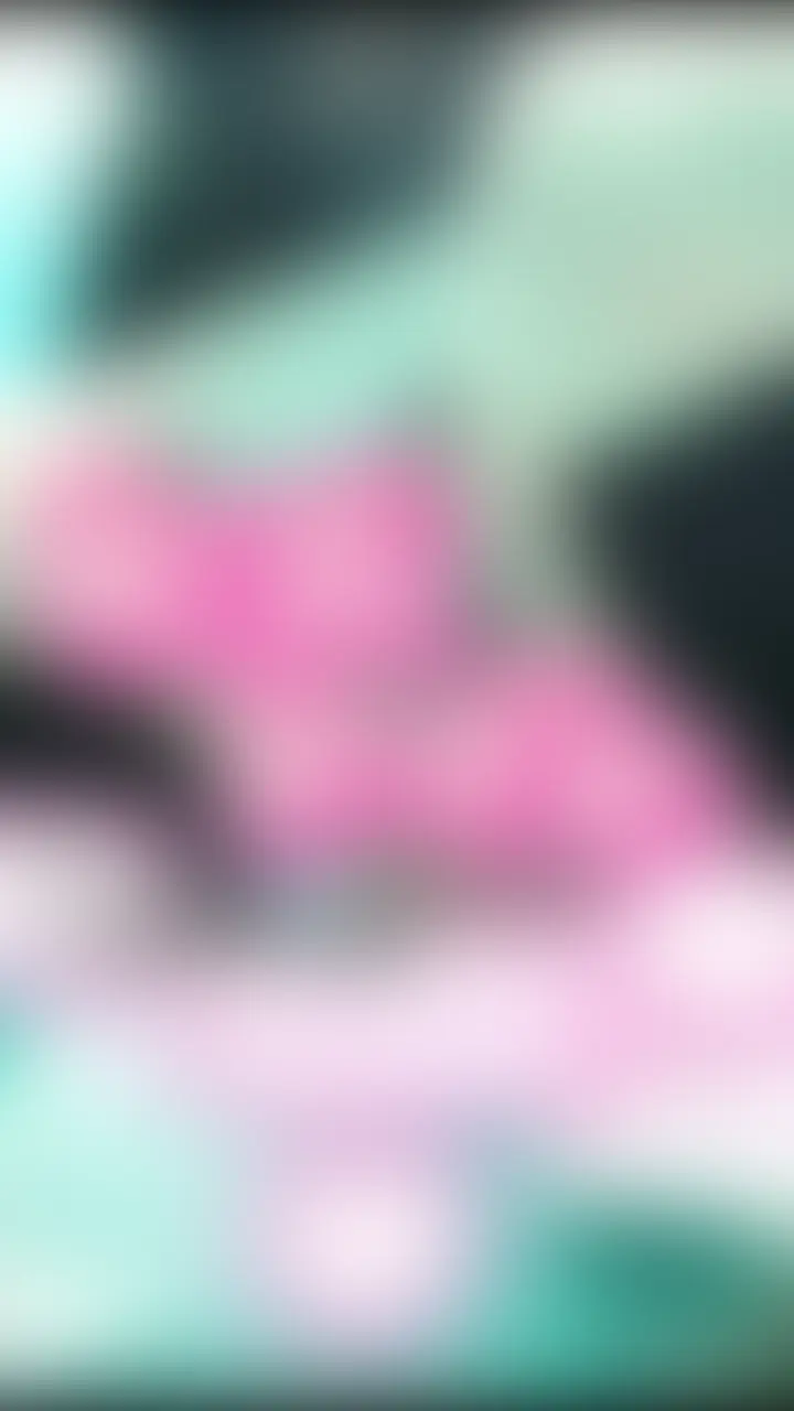 仮設トイレ👷和式トイレで2連発おしっこ倶楽部💛
ジョボボボボボボ(⸝⸝⸝֊ ̫ ֊⸝⸝⸝ )💘
トイレの便座部分がプラスチックだから、音が響き渡る
おしっこが跳ね返って来る

大量放尿しながら、勢い余って【おなら】恥ず😭💕
アイスコーヒー飲みながら、【ゲップ】

女の子の恥ずかしい内緒の秘密をご堪能ください
リアルな女性の本能の姿
和式便所のスタイルが一番Hで大好きです💖


普通の性癖で飽き飽きしてる人
変態さんのあなたが大好物です
肉便器になってくれる人も募集したい

※サムネイル程モザイクは濃くないので、綺麗なパイパンから溢れ出てとめどなく流れる濃密おしっこを観察してシコシコしてね👠💖
※民家です、とても民家です、危ないので真似しないでね (2/2)
