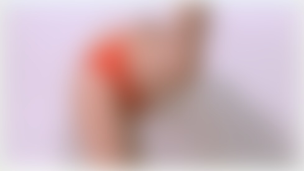 うっすら乳首が透けてみえる競泳水着のイメージビデオ (2/2)